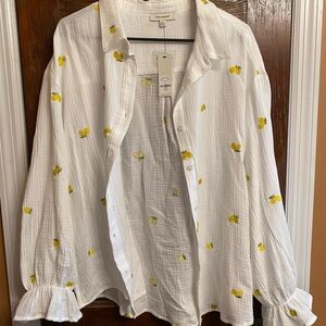 Francesca's White Gauze Shirt with Yellow Lemon Embroidery